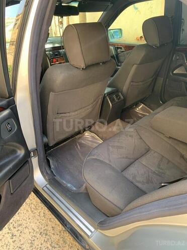 Mercedes E 240 1997, 345,773 km - 2.4 l - Bakı