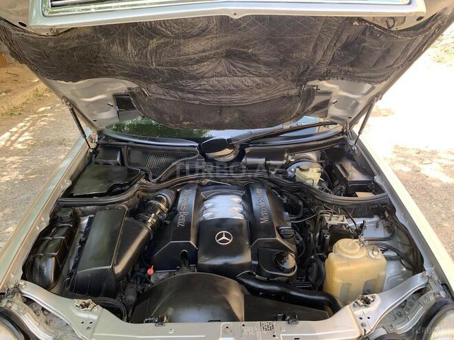 Mercedes E 240 1997, 345,773 km - 2.4 l - Bakı