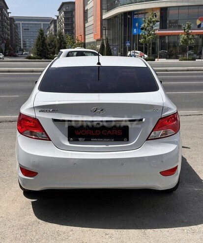 Hyundai Accent 2018, 89,000 km - 1.4 l - Bakı