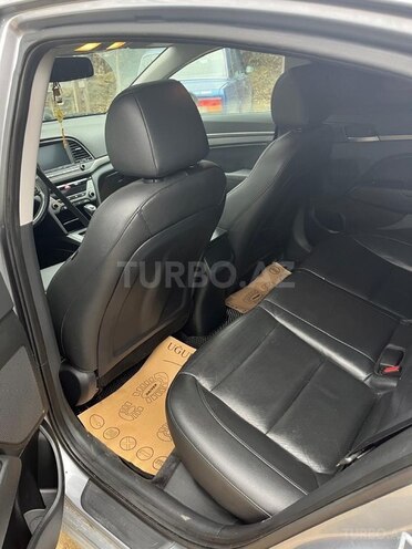 Hyundai Elantra 2016, 123,000 km - 2.0 l - Bakı