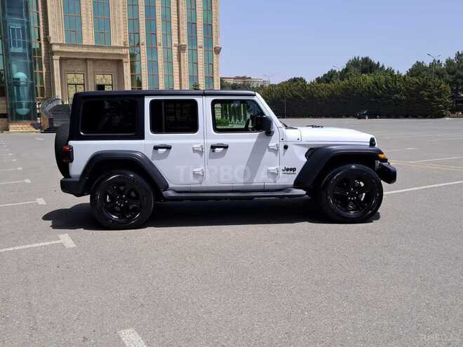 Jeep Wrangler-5