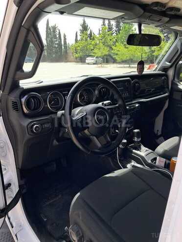 Jeep Wrangler-10
