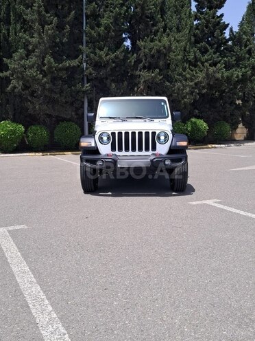Jeep Wrangler-4