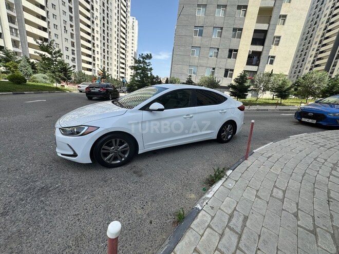 Hyundai Elantra 2017, 141,622 km - 2.0 l - Bakı