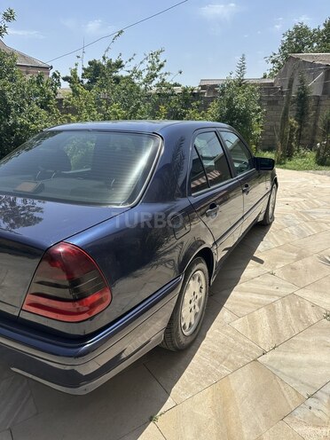 Mercedes C 180 1999, 242,000 km - 1.8 l - Bakı