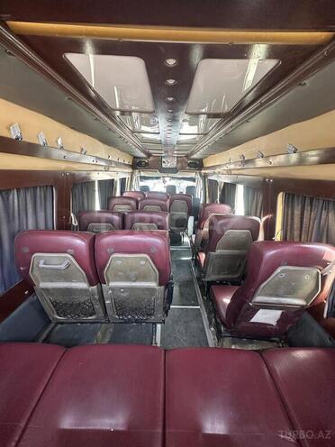Mercedes Sprinter 412 2001, 458,698 km - 2.7 l - 