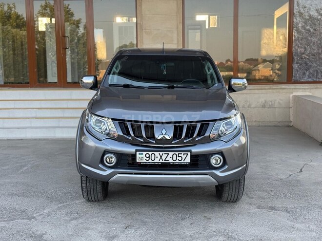 Mitsubishi L200 2019, 128,000 km - 2.4 л - Şəmkir