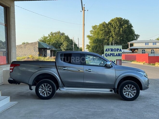 Mitsubishi L200 2019, 128,000 km - 2.4 л - Şəmkir