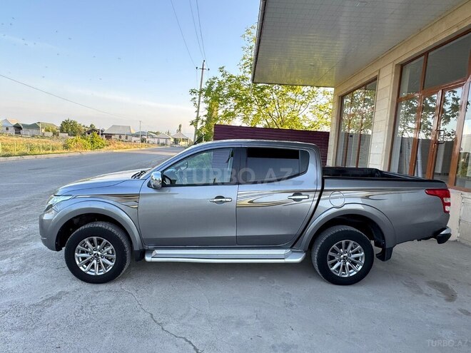 Mitsubishi L200 2019, 128,000 km - 2.4 л - Şəmkir