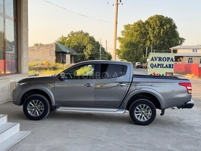 Mitsubishi L200 2019, 128,000 km - 2.4 л - Şəmkir