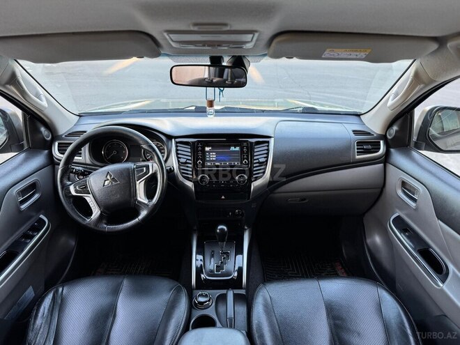 Mitsubishi L200 2019, 128,000 km - 2.4 л - Şəmkir
