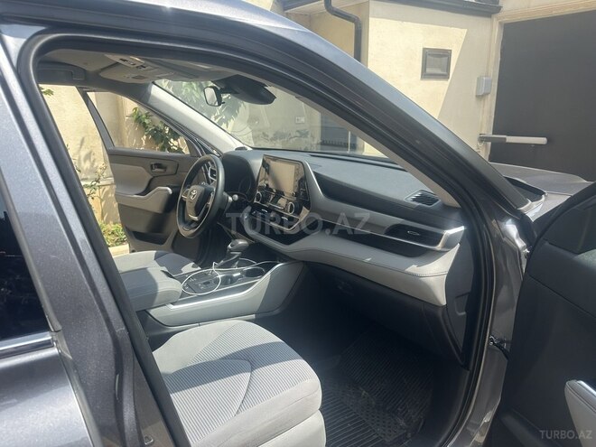 Toyota Highlander 2021, 15,000 km - 2.5 l - Bakı