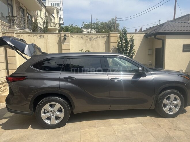 Toyota Highlander 2021, 15,000 km - 2.5 l - Bakı