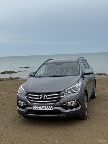 Hyundai Santa Fe-17