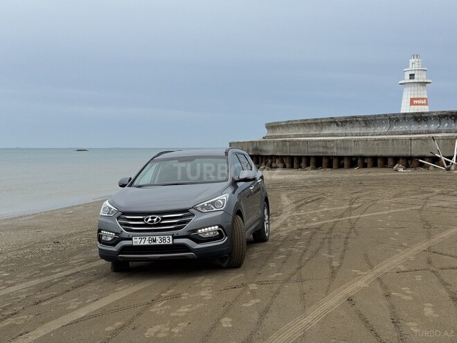Hyundai Santa Fe-15