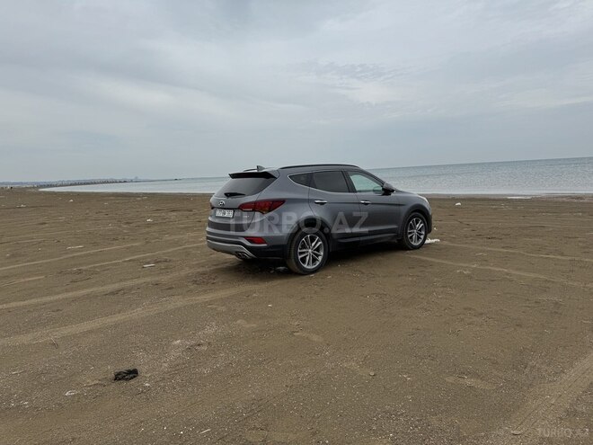 Hyundai Santa Fe-21