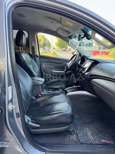 Mitsubishi L200 2019, 128,000 km - 2.4 л - Şəmkir