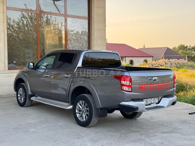 Mitsubishi L200 2019, 128,000 km - 2.4 л - Şəmkir