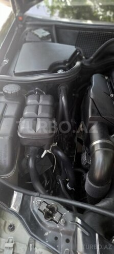 Mercedes E 220 d 2000, 385,500 km - 2.2 l - Bakı