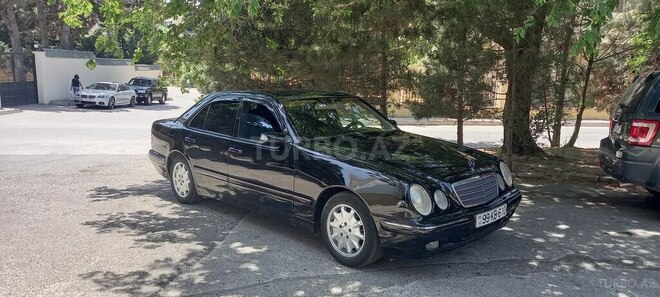 Mercedes E 220 d 2000, 385,500 km - 2.2 l - Bakı