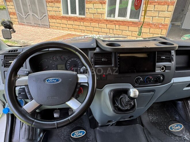 Ford Transit 2008, 310,000 km - 2.4 л - Balakən