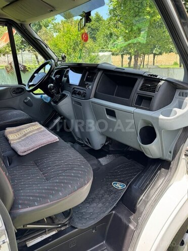 Ford Transit 2008, 310,000 km - 2.4 л - Balakən