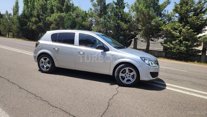 Opel Astra 2005, 421,000 km - 1.3 l - Gəncə