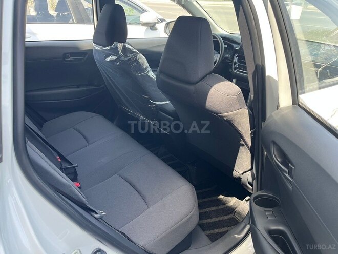 Toyota Corolla Cross 2025, 0 km - 2.0 л - Bakı