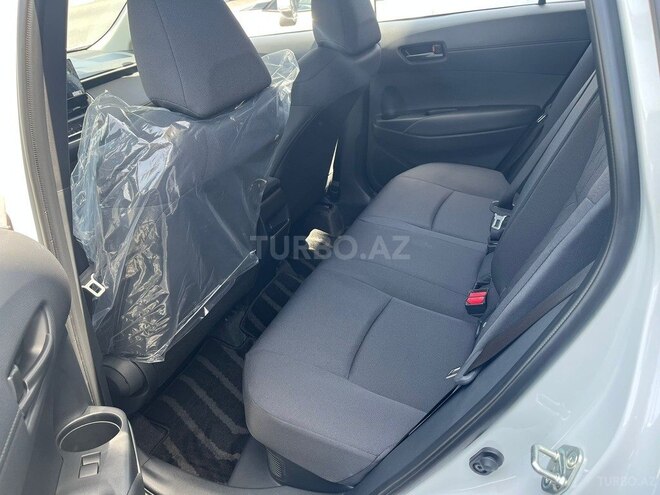 Toyota Corolla Cross 2025, 0 km - 2.0 л - Bakı
