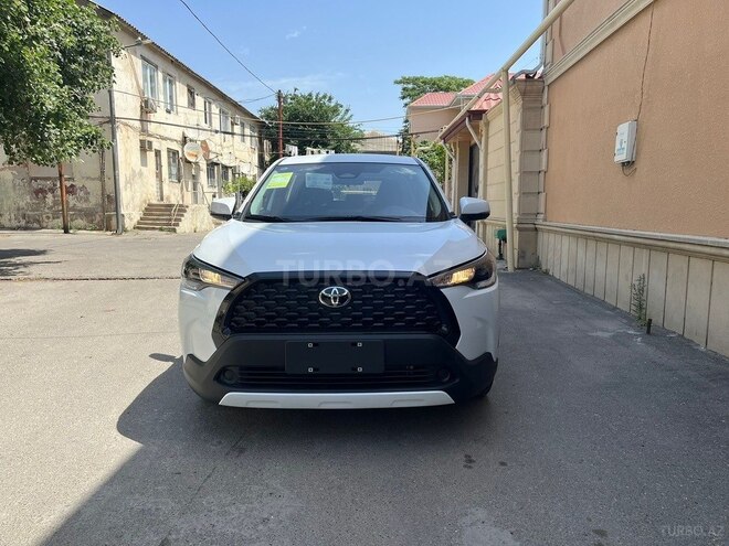 Toyota Corolla Cross 2025, 0 km - 2.0 л - Bakı