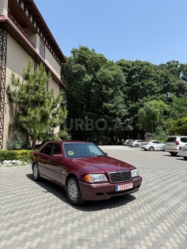 Mercedes C 240 1997, 360,000 km - 2.4 l - Masallı
