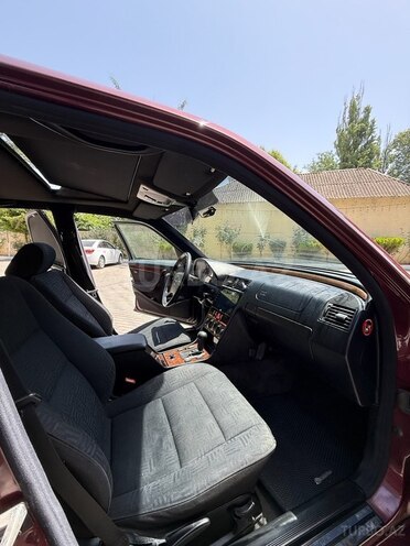 Mercedes C 240 1997, 360,000 km - 2.4 l - Masallı