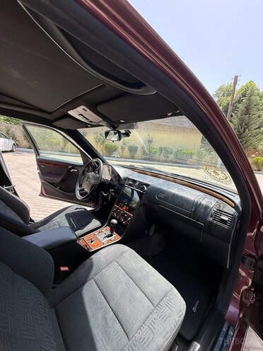 Mercedes C 240 1997, 360,000 km - 2.4 l - Masallı