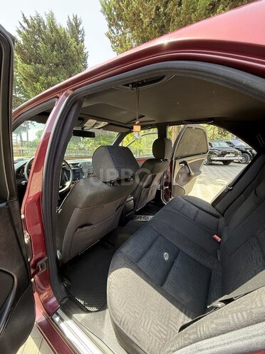 Mercedes C 240 1997, 360,000 km - 2.4 l - Masallı