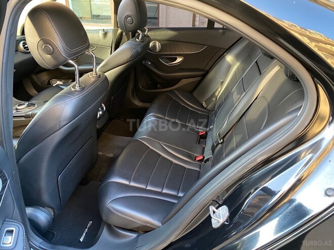 Mercedes C 300 4MATIC 2017, 133,000 km - 2.0 л - Bakı