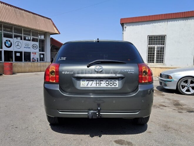 Toyota Corolla 2006, 170,000 km - 1.4 l - Sumqayıt