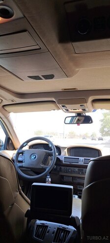 BMW 745 2004, 299,000 km - 4.4 l - Bakı