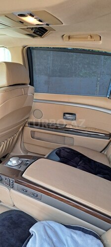 BMW 745 2004, 299,000 km - 4.4 l - Bakı