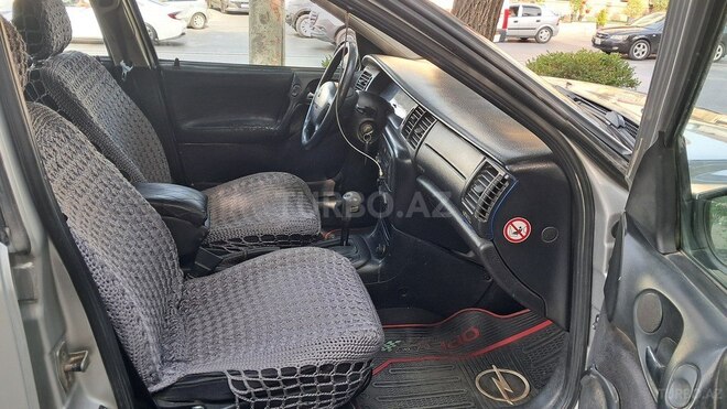 Opel Vectra 1999, 280,000 km - 1.8 l - Bakı