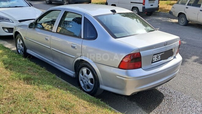Opel Vectra 1999, 280,000 km - 1.8 l - Bakı