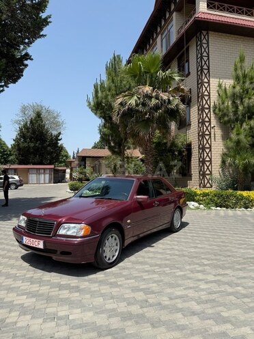 Mercedes C 240 1997, 360,000 km - 2.4 l - Masallı