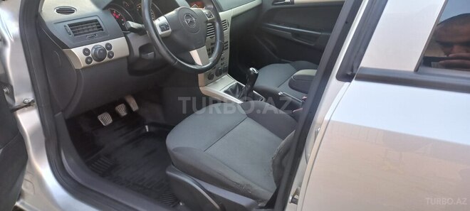 Opel Astra 2007, 207,000 km - 1.4 l - Gəncə