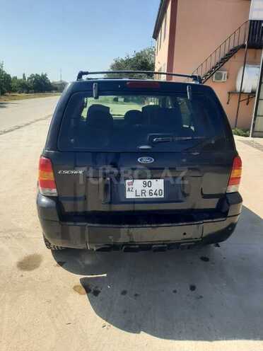 Ford Escape 2005, 255,000 km - 2.3 l - Xudat
