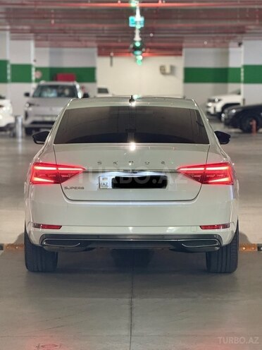 Skoda Superb 2021, 160,000 km - 2.0 l - Bakı