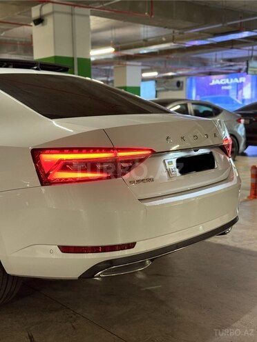Skoda Superb 2021, 160,000 km - 2.0 l - Bakı