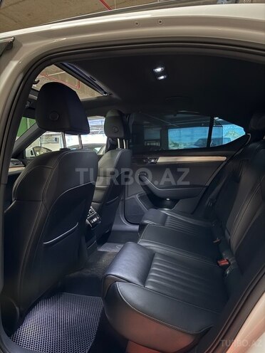 Skoda Superb 2021, 160,000 km - 2.0 l - Bakı