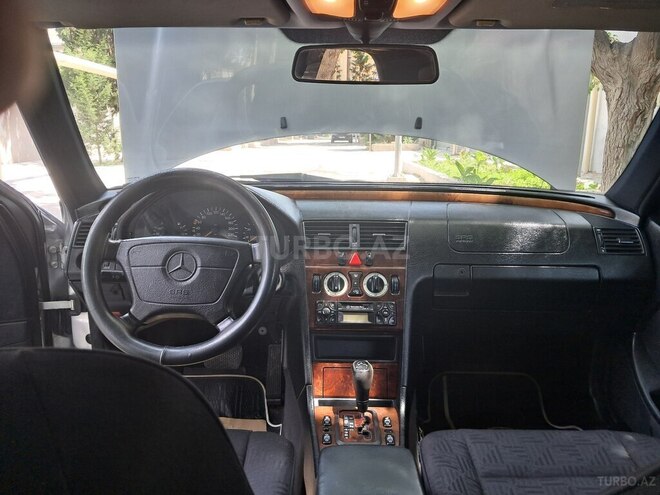 Mercedes C 180 1998, 358,245 km - 1.8 l - Bakı