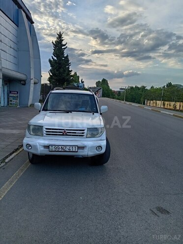 Mitsubishi Pajero io 2000, 199,780 km - 1.8 l - Lənkəran