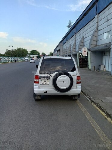 Mitsubishi Pajero io 2000, 199,780 km - 1.8 l - Lənkəran