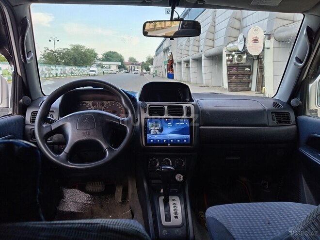 Mitsubishi Pajero io 2000, 199,780 km - 1.8 l - Lənkəran